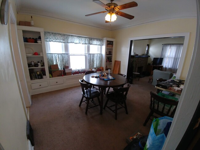 The spacious formal dining room. - 2100 Chesterland Ave
