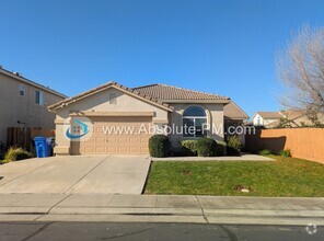 Building Photo - 9808 Baranello Way