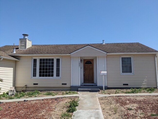 Building Photo - 1441 Kains Ave