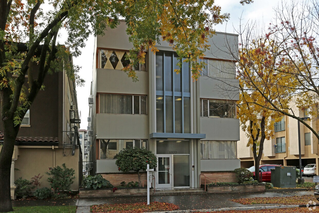 Foto principal - Judith Manor