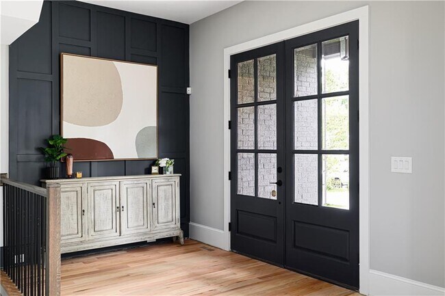 Foto del edificio - 2421 Drew Valley Rd NE