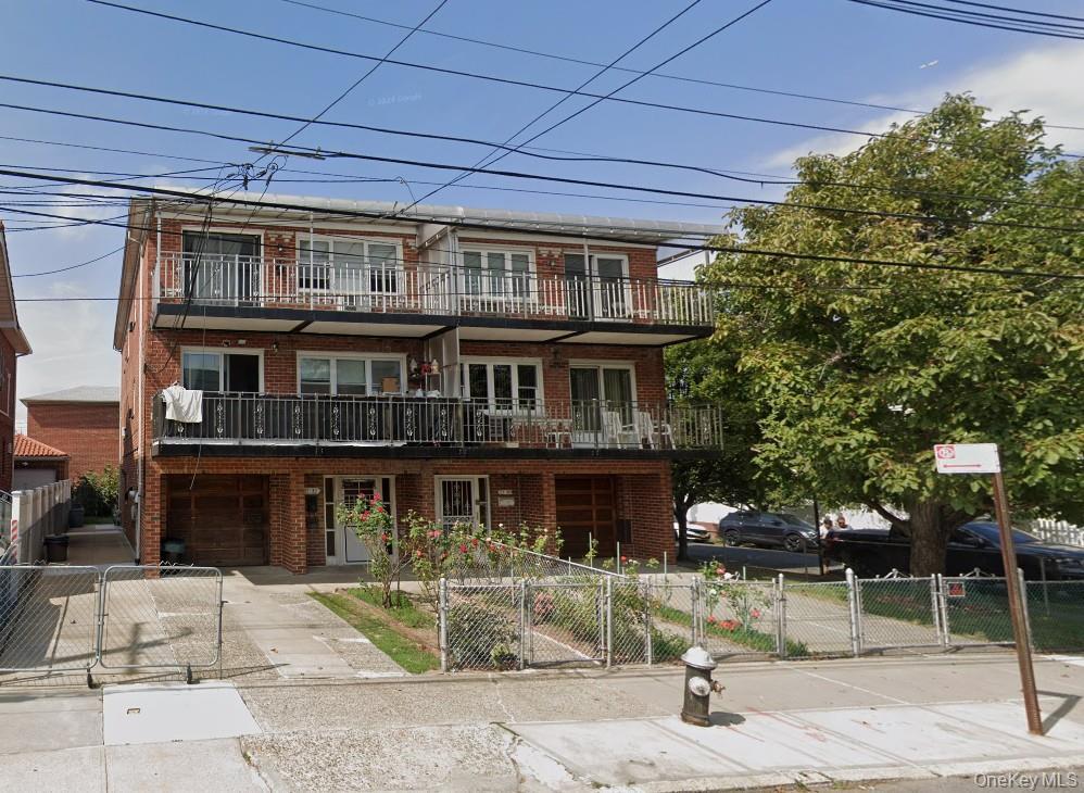 Foto principal - 57-32 136th St