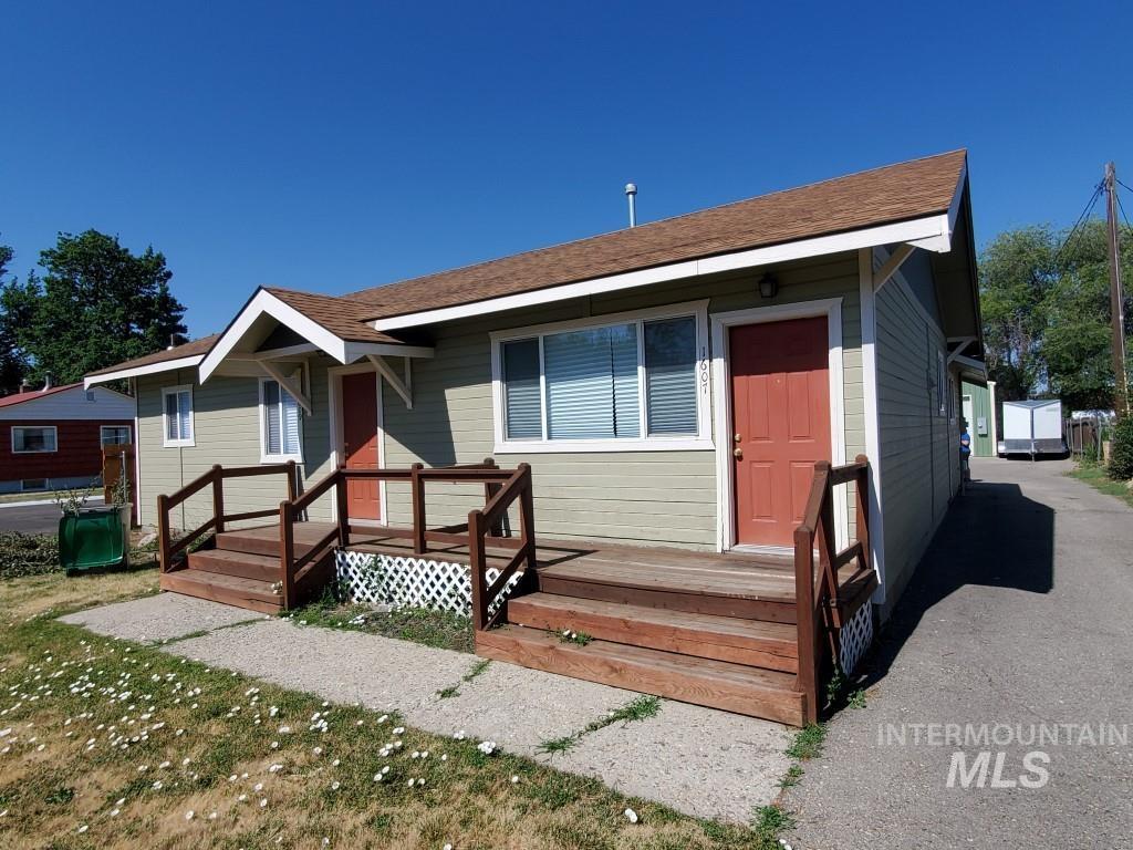 Primary Photo - 1607 S Latah St
