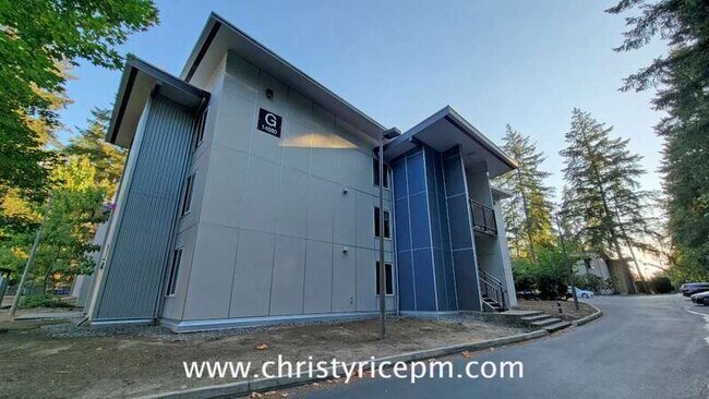 Foto del edificio - 14556 NE 31st St