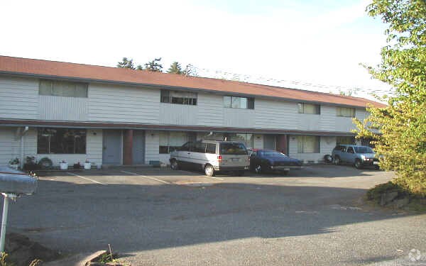 Primary Photo - Polar Star Apartments