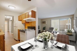 Building Photo - 5315 Minnehaha Ave