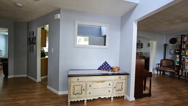 Building Photo - 6734 Burbage Landing Cir