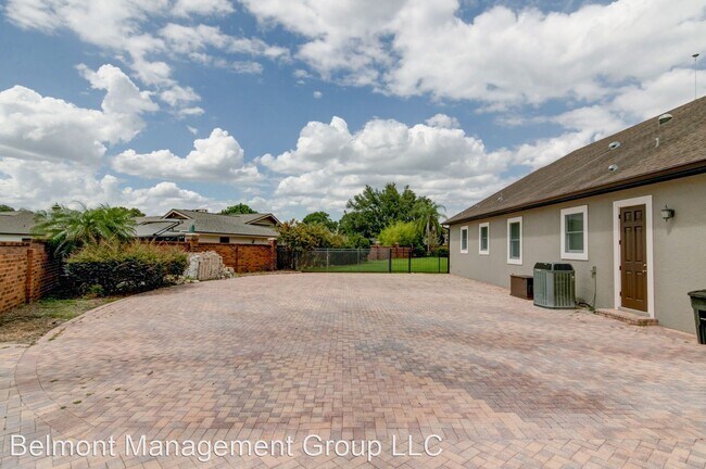 Building Photo - 3 br, 3 bath House - 5447 Ming Drive