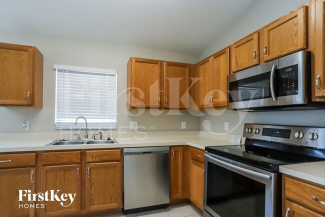 Building Photo - 13130 Early Run Ln