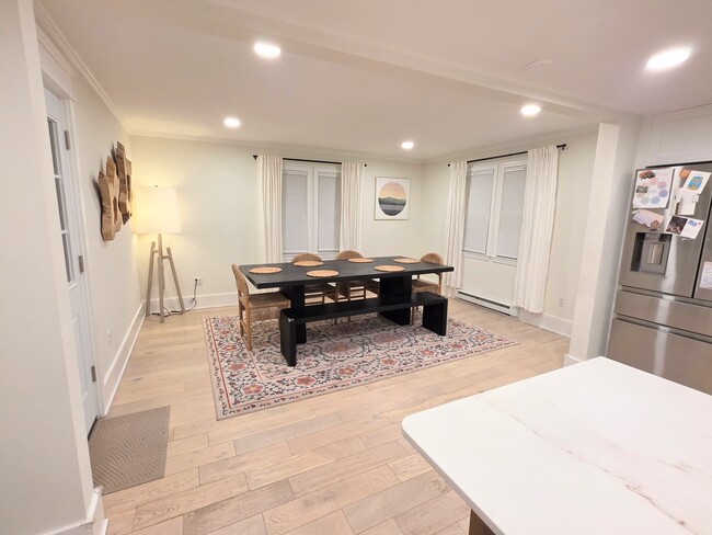 Building Photo - 56 Pilgrim Rd