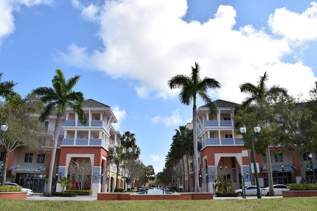 Foto del edificio - 4772 Chancellor Dr