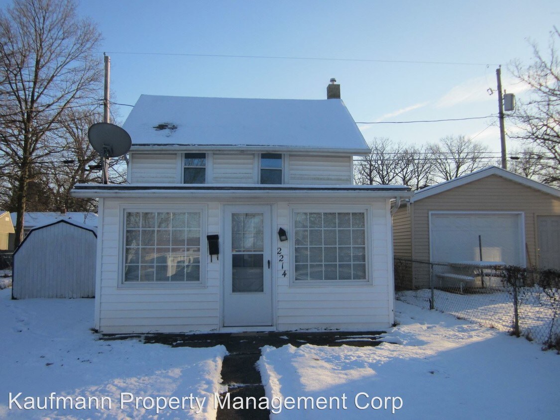 Primary Photo - 2 br, 1 bath House - 2214 Vance Ave.