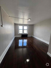 Building Photo - 157 S Harrison St