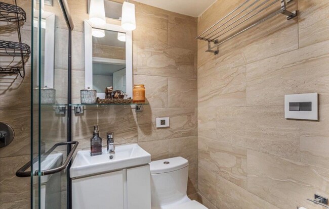 Foto del edificio - 68-48 Fleet St