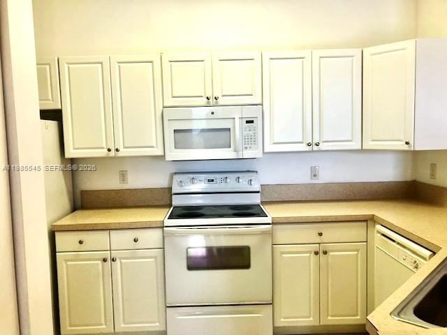 Foto del edificio - 4702 SW 160th Ave