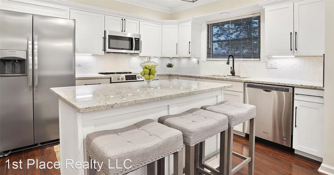 Building Photo - 7 br, 5 bath House - 28560 Blue Trail