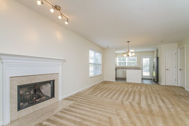 Foto del edificio - 1701 Stone Hollow Ct