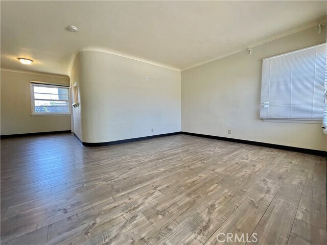 Building Photo - 10660 Daines Dr