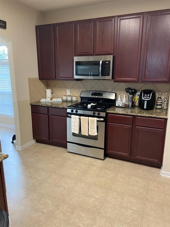 Building Photo - 19030 Cypress Bay Dr