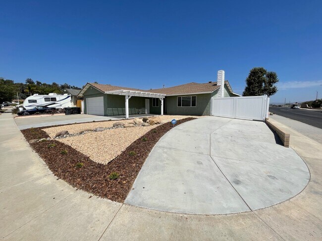 Building Photo - 6606 N Berkeley Cir