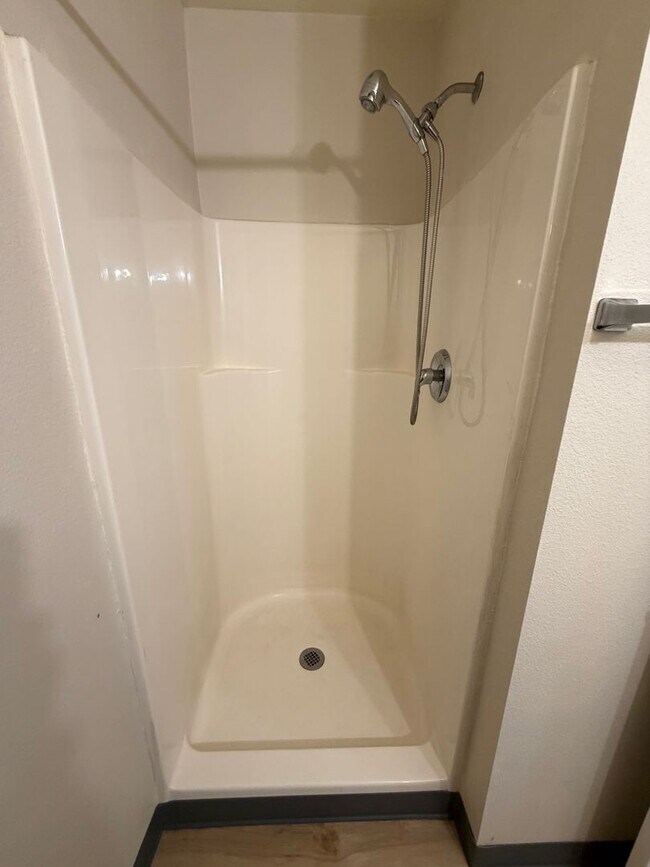 Foto del edificio - 23107 Barbara St