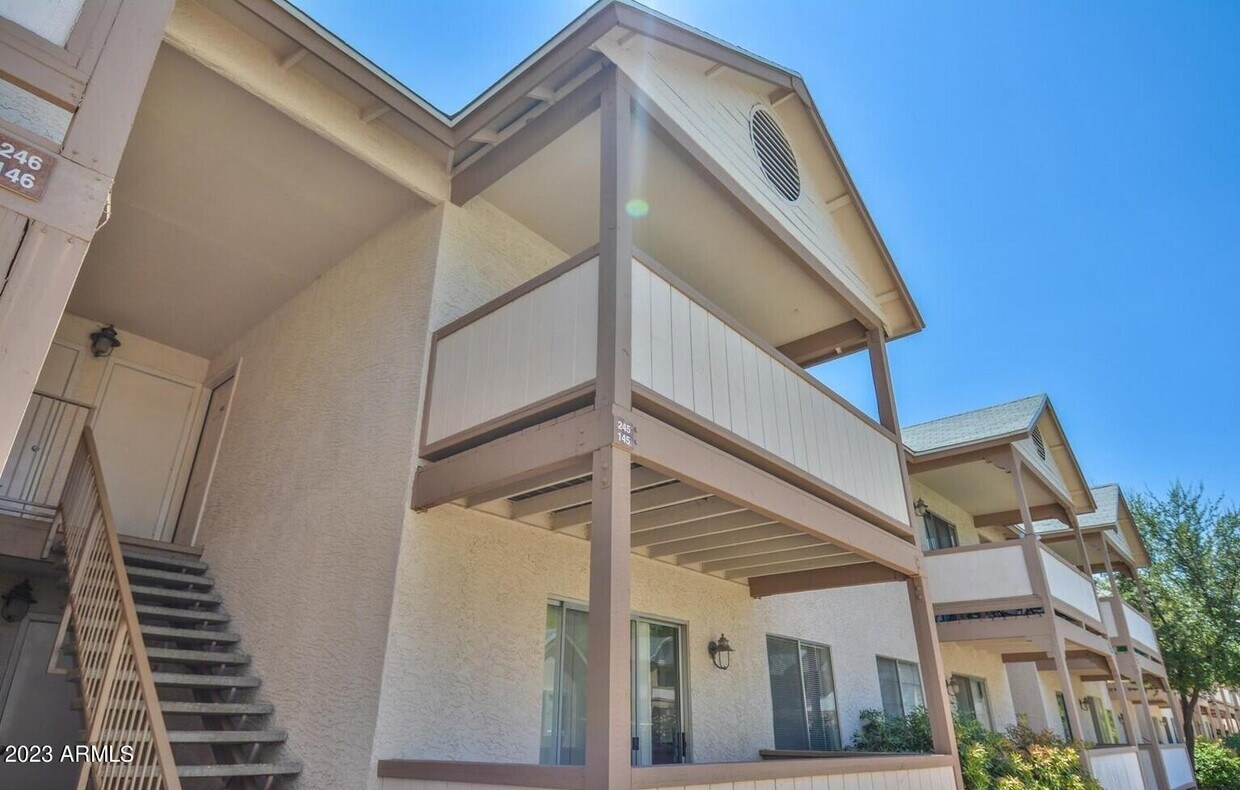 Primary Photo - 616 Hardy Dr