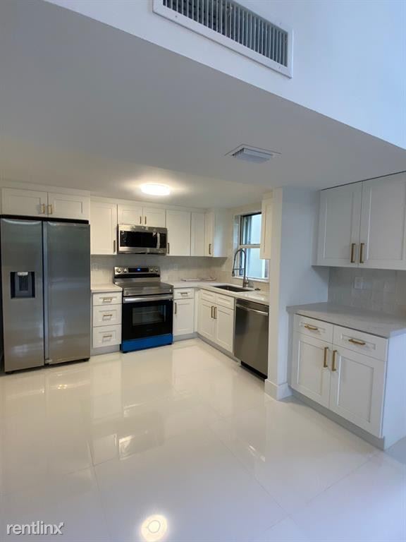 Foto del edificio - 3 br, 3 bath House - 20329 W Country Club ...