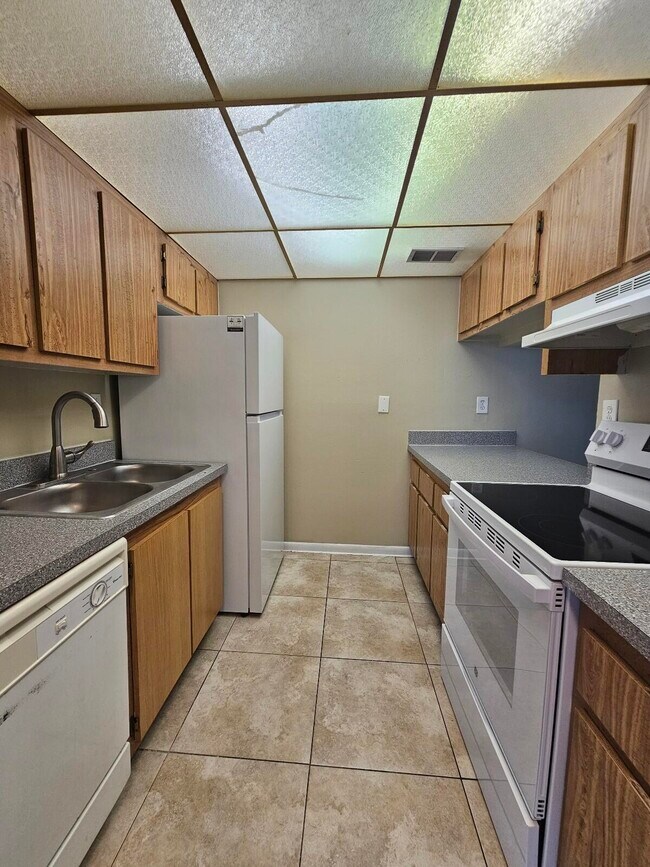 Foto del edificio - 1750 N Congress Ave