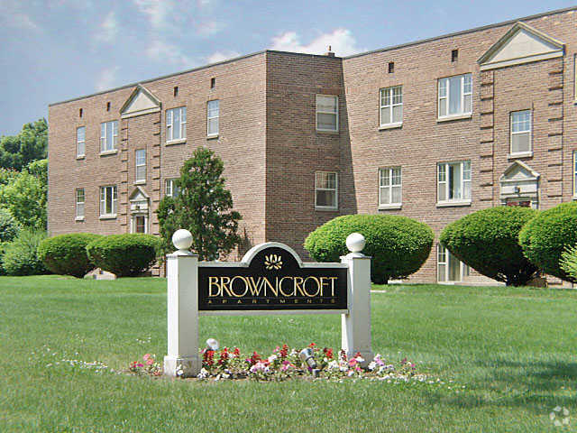 Foto principal - Browncroft Apartments & Townhouses