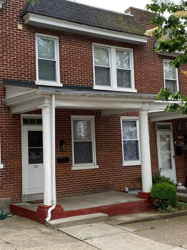 537 Dauphin St, Lancaster, PA 17602 Townhome Rentals in Lancaster PA