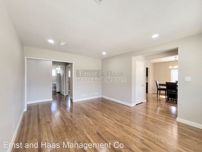 Building Photo - 3 br, 1 bath House - 6953 Henrilee St.