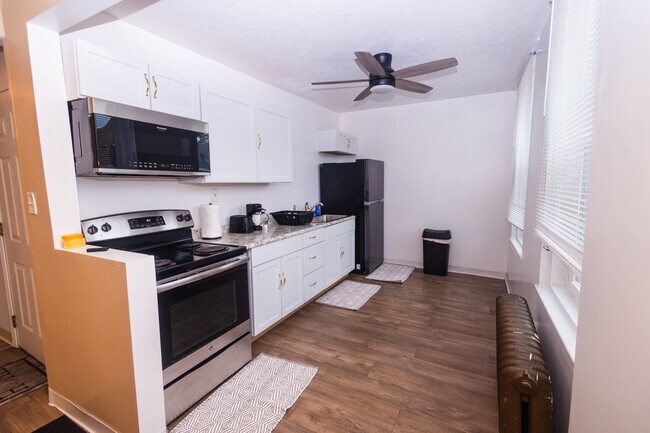 kitchen - 245 Alice St