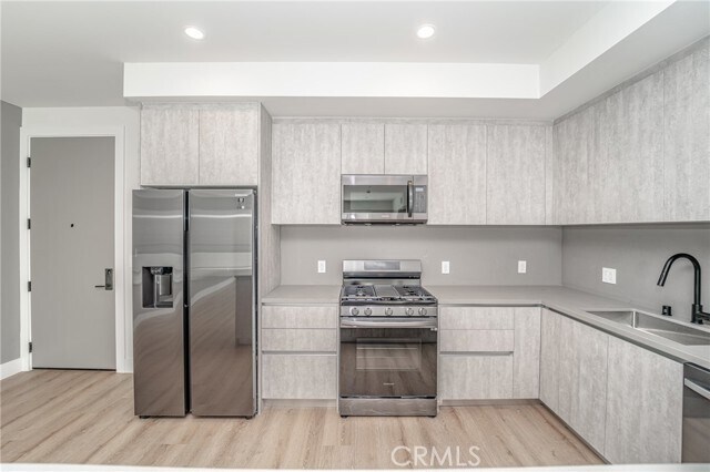 Building Photo - 2828 London St