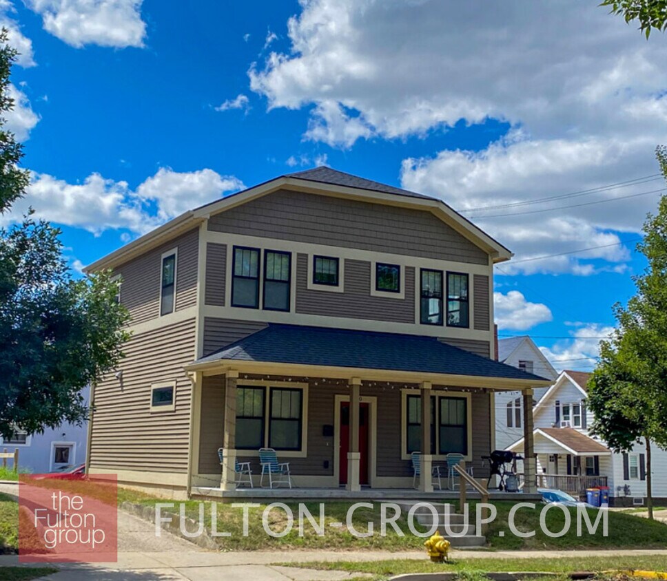 Foto principal - 800 Fulton St E