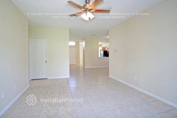 Building Photo - 1613 Stanley Ave