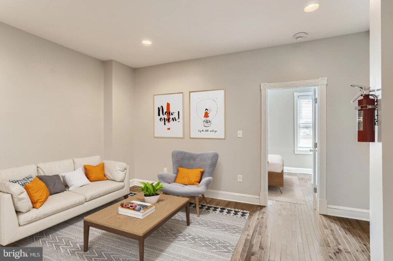 Foto principal - 1815 Park Ave