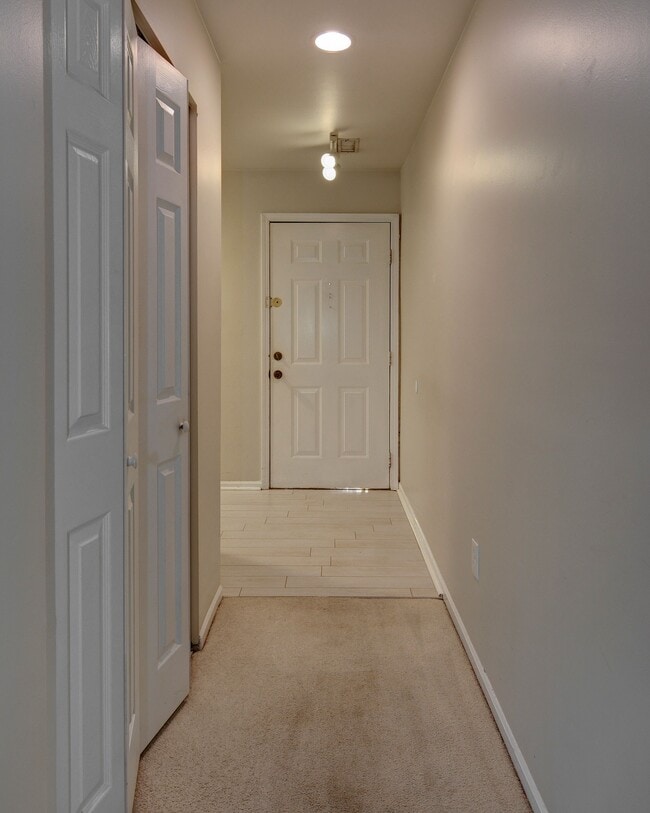 Foto del edificio - 328 Tavistock Rd