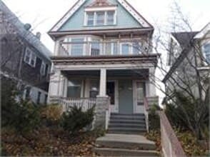 Building Photo - 3225 W McKinley Blvd
