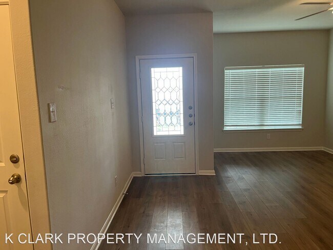 Foto del edificio - 5 br, 2.5 bath House - 9206 FOXING BLUFFS