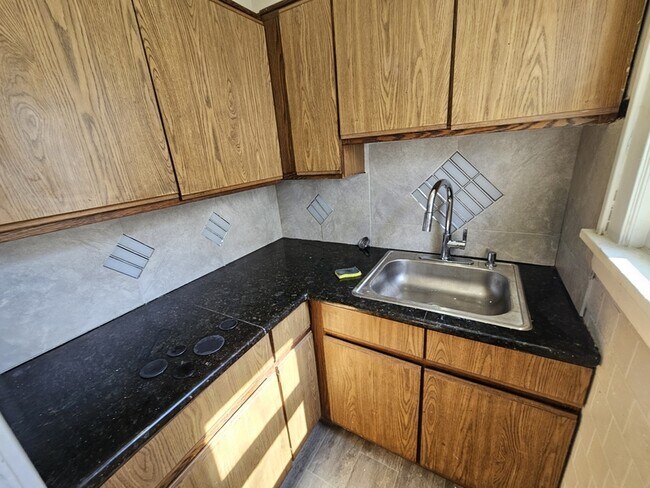 Foto del edificio - 4004 E 147th St