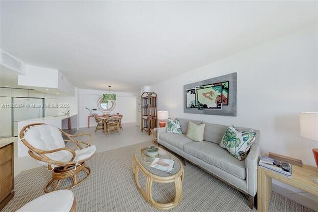 Foto del edificio - 1621 Collins Ave