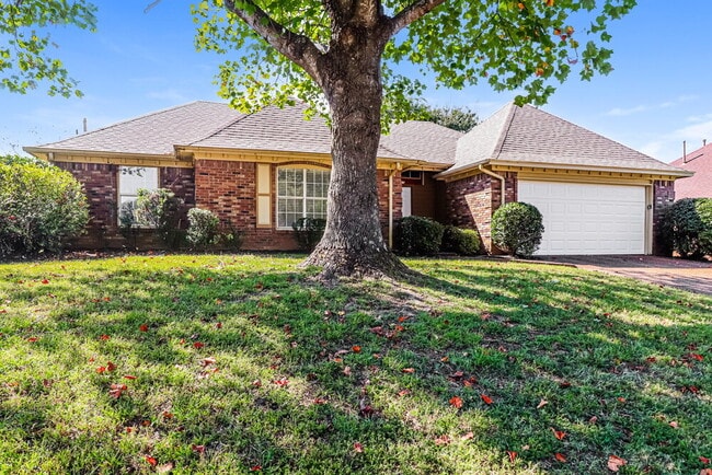 Building Photo - 5415 Ross Rd