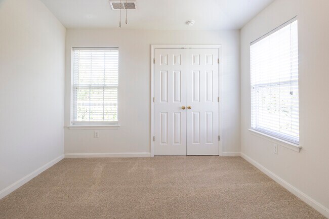 Foto del edificio - Belmont Landing Apartments