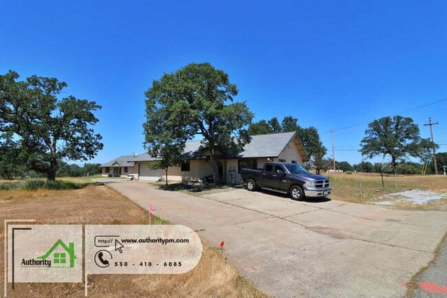 Building Photo - 21906 Chimney Rock Dr