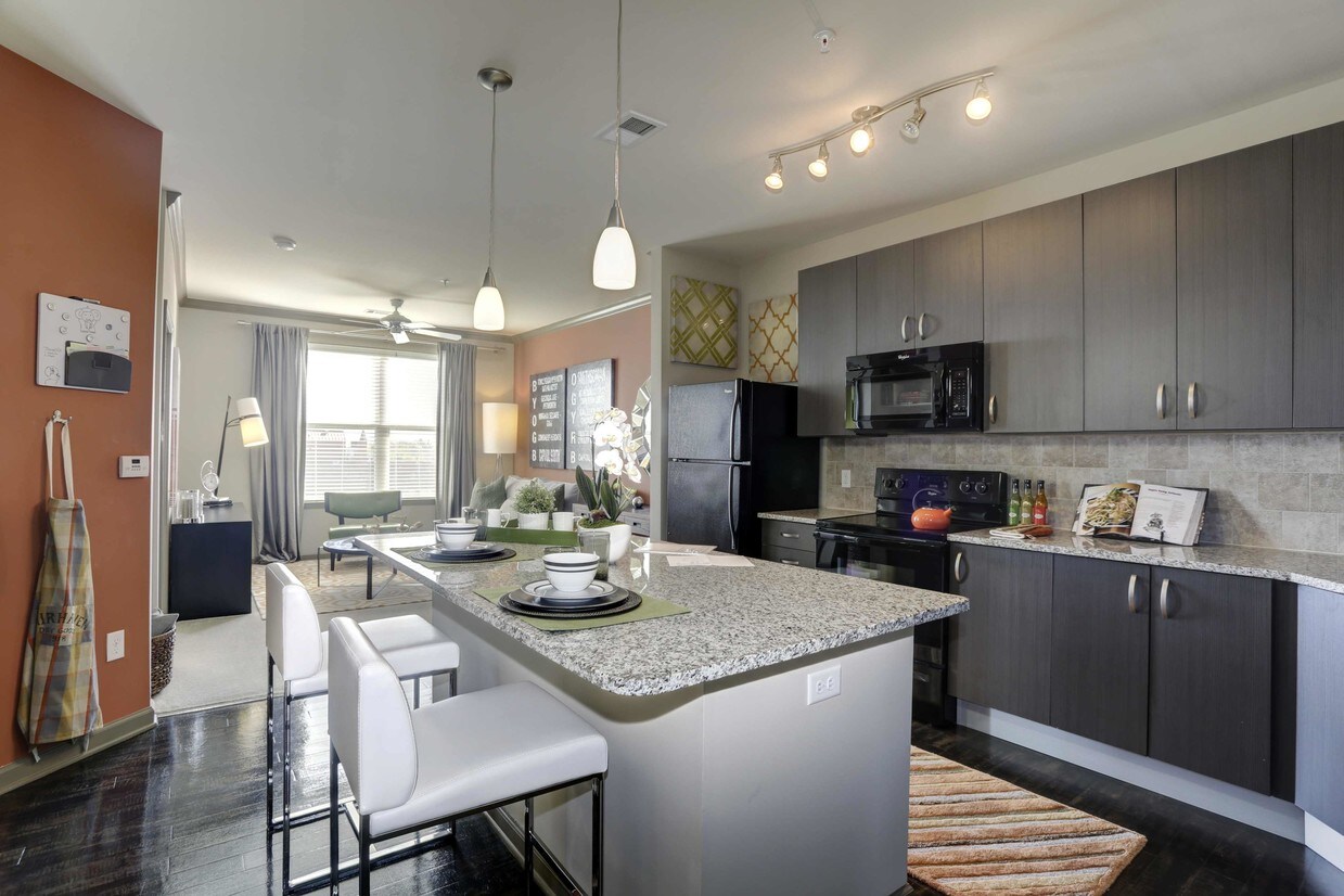 The Beacon of Groveton Apartments Alexandria, VA