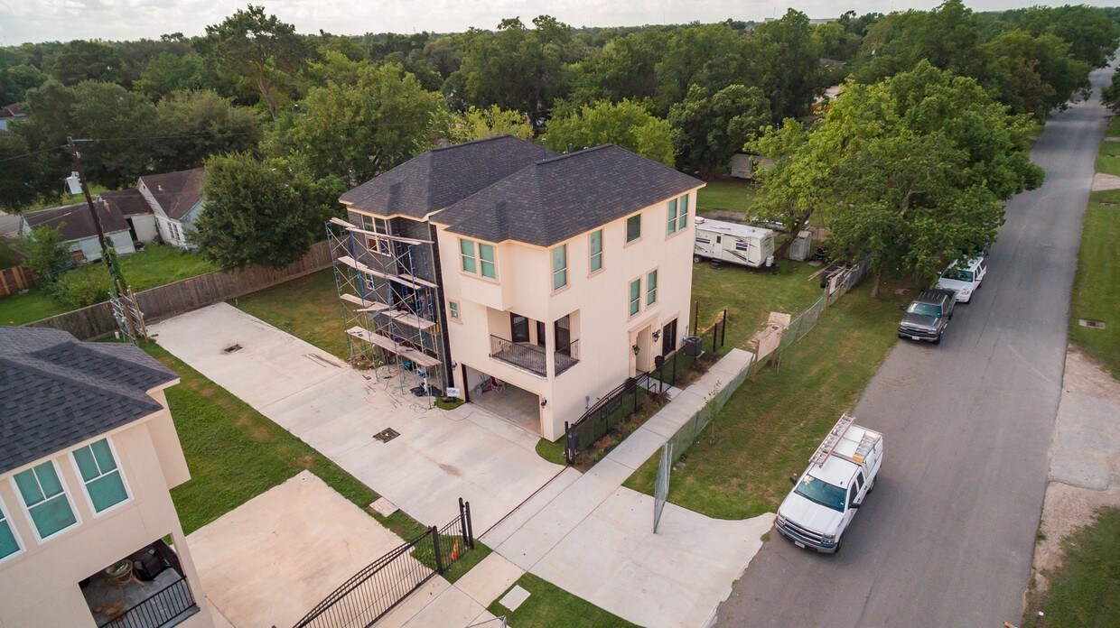 6617 Del Rio St, Houston, TX 77021 Apartments in Houston, TX