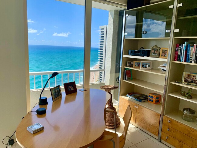 Foto del edificio - 5540 N Ocean Dr