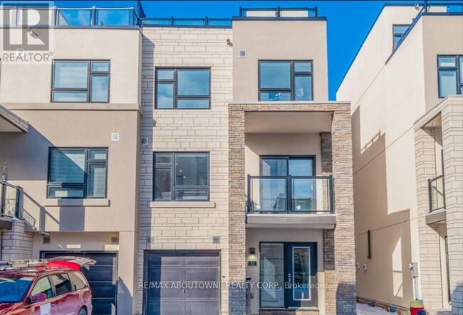 Building Photo - 1121 Cooke Blvd.