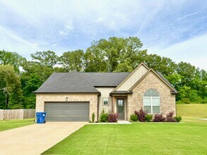 Building Photo - 7782 Emeline Dr