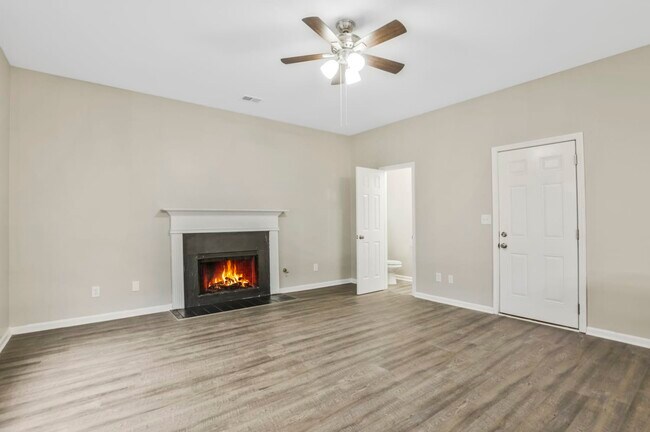 Foto del edificio - 2801 Knoll View Pl